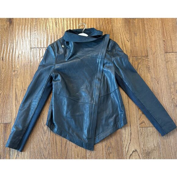Muubaa lamb leather navy draped zipper jacket 6 - Picture 14 of 16